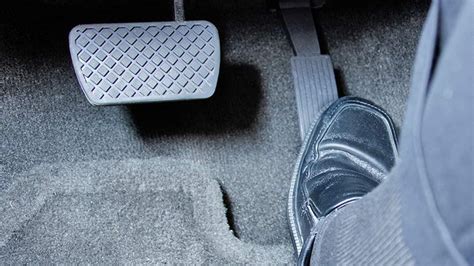 8 Quick Steps To Take If Your Gas Pedal Sticks State Farm