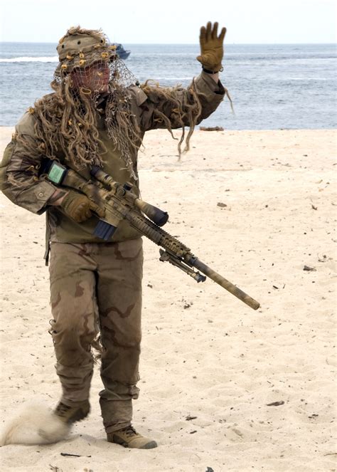 Fileus Navy 100717 N 0683t 292 A Us Navy Seal Sniper Waves To The