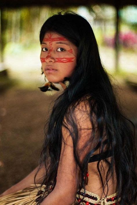 This Photographer Traveled To Countries To Prove That Female Beauty