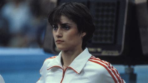 12 ноября 1961 года, онешти, румыния), — румынская гимнастка. Nadia Comaneci