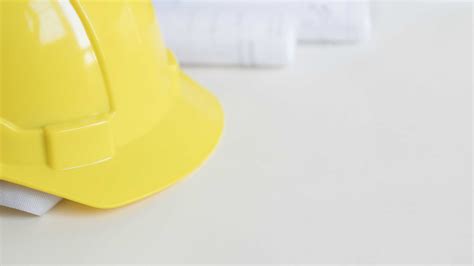 Agar bekerja menjadi lebih berkah dan lancar, baiknya membaca doa memulai bekerja. Pentingnya Safety Induction di Tempat Kerja - SAFEX