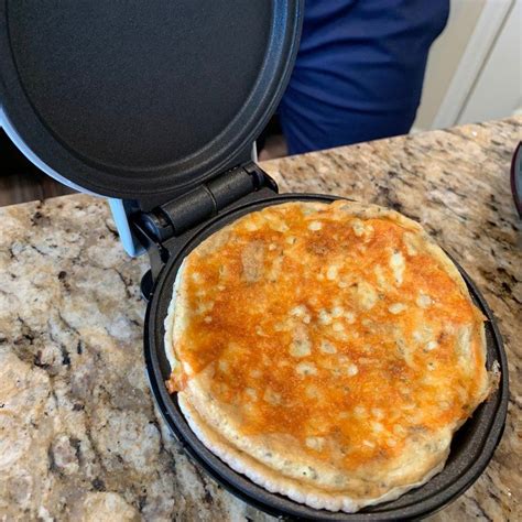 Besides being simple to make, keto chaffles are delicious! Keto Pizza Chaffle | Griddle recipes, Waffle maker recipes ...