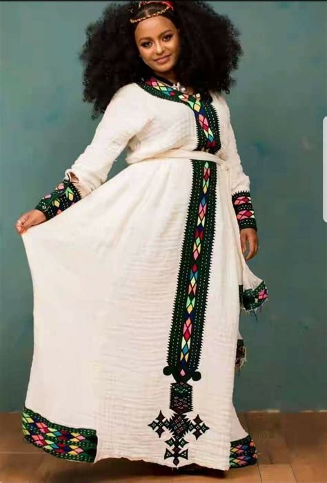 Queen Dress Gowns Gowns Dresses African Wear African Women African