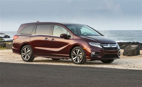 How The 2025 Honda Odyssey Redesign Will Make You Fall In Love With
