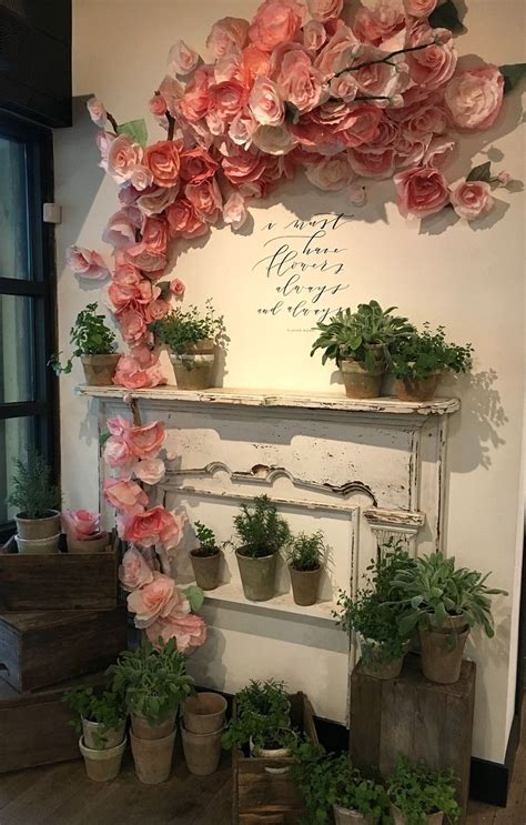 47 Pretty Flower Wall Decor Ideas For Creative Wall Décor Flower shop