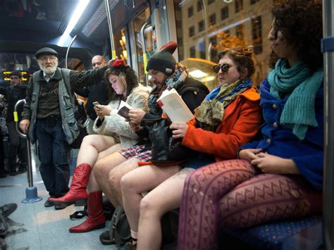 New York City No Pants Subway Ride 2016 Legs Bared Around The World Pictures Cbs News
