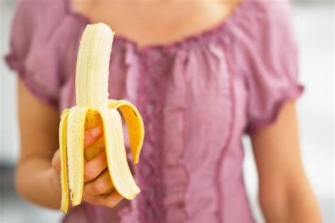 Video Live Streaming Sites Ban Seductive Banana Eating Upi