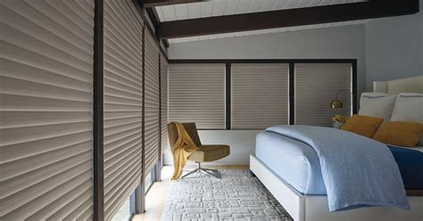 Some rooms, like the bedroom and bath, just require a bit of privacy. Top Bedroom Window Treatment Ideas | Hunter Douglas