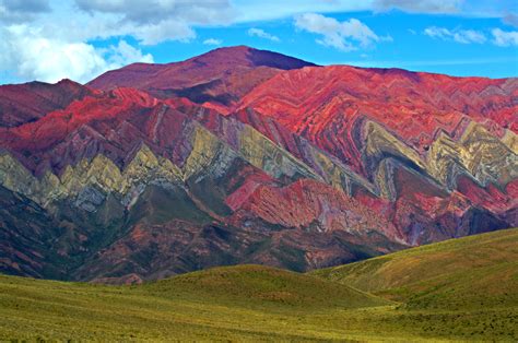 Cerro De Los 14 Colores A 25 Km De Humahuaca Jujuy Se E Flickr