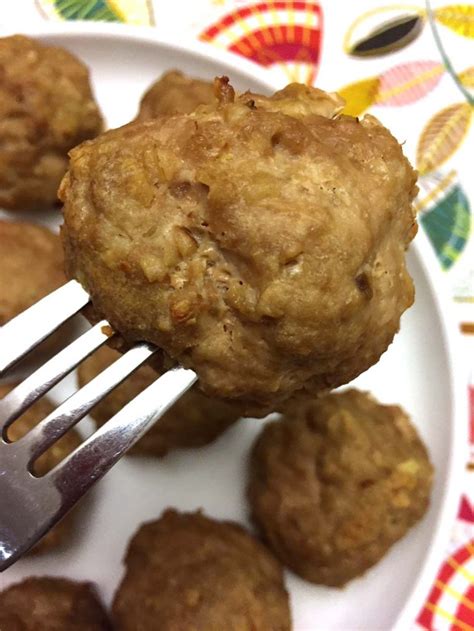If you'd prefer, you can also use 27 grams superfine sweet white rice flour, also known as glutinous rice flour. Baked Gluten-Free Meatballs Recipe With Oatmeal - Melanie ...