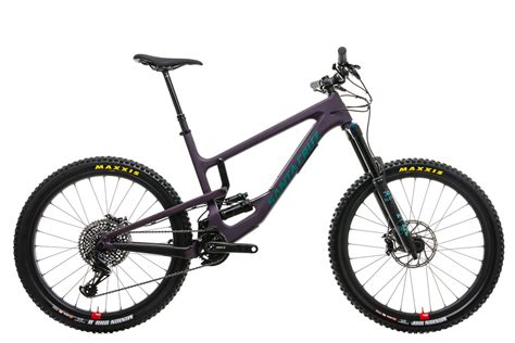 2020 Santa Cruz Nomad 4 Cc