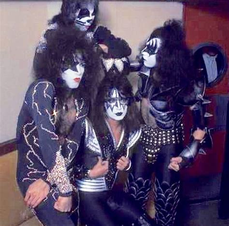Pin By Ron Ank On Kiss Vintage Kiss Kiss Pictures Kiss Army
