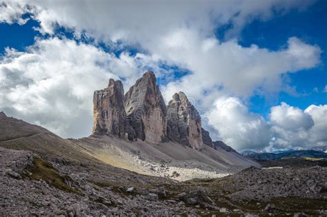 Tre Picchi Parco Nazionale Tre Cime Di Lavaredo Dolomites Fotografia