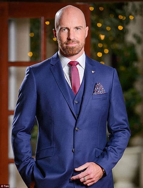 The Bachelorettes Alex Cameron Says Final Contestants Are Separated
