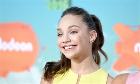 Maddie Zieglers Best Performance Hair Looks Are Gorgeous On And Off The
