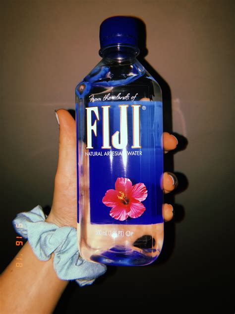 Blue Fiji Water Pintrest Lauraargentinaa Water Aesthetic Water