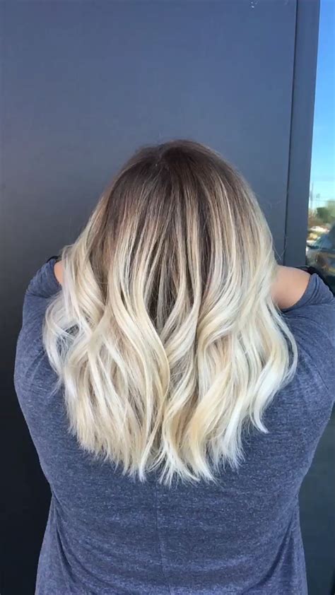 If you have the shoulder length hair and you want to wear the crazy look on your hair to. Blonde Balayage! Dark roots with bleach blonde ends ...