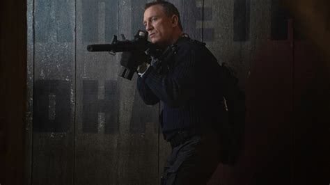 James Bond Daniel Craig Gun Hd No Time To Die Wallpapers Hd