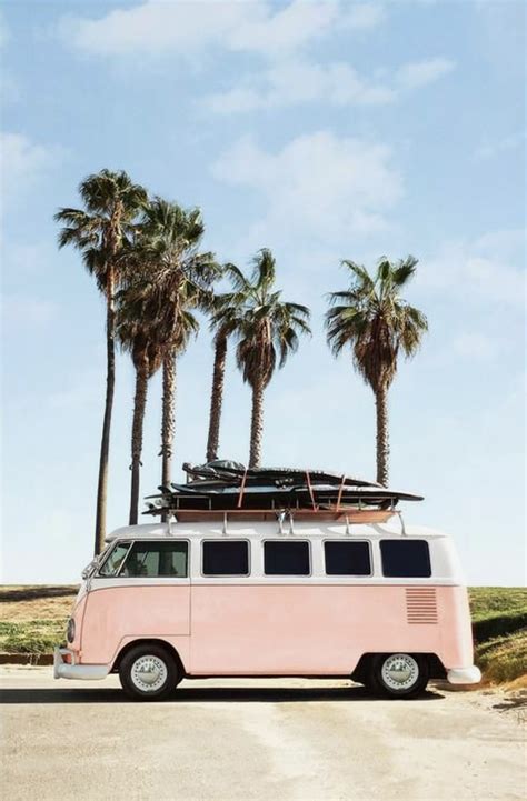 Beach aesthetic summer aesthetic blue aesthetic aesthetic photo aesthetic pictures surfs up photo wall collage picture wall happy vibes. Pin van Camille La Vie op Beach Vibes | Zomerachtergronden ...