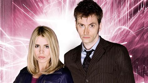 New Doctor Who Tenth Doctor And Rose Tyler Figure Set To Be Released