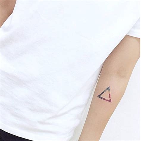 Compartir 75 Tatuaje Triangular Muy Caliente Netgroup Edu Vn