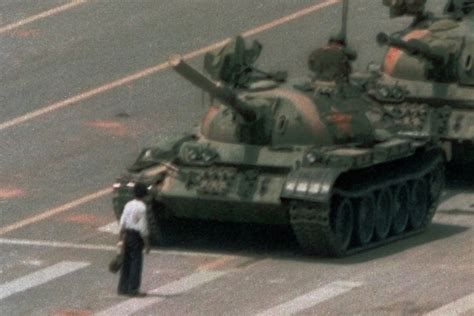 致哀 天安門坦克人照片攝影記者Charlie Cole辭世 Tiananmen Square Tank Man photographer