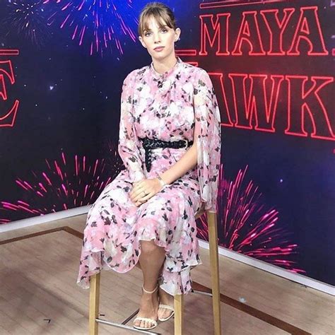 Stranger Things Maya Hawke On The Today Show Robin Scoops Ahoy Ice