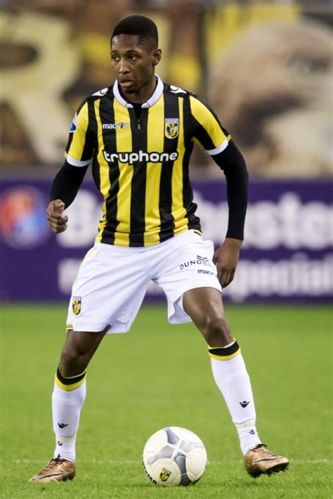 Inter miami sign former seattle sounders defender kelvin leerdam leerdam was a free agent after his contract with the seattle sounders expired after the 2020 season. Kelvin Leerdam foto - FCUpdate.nl