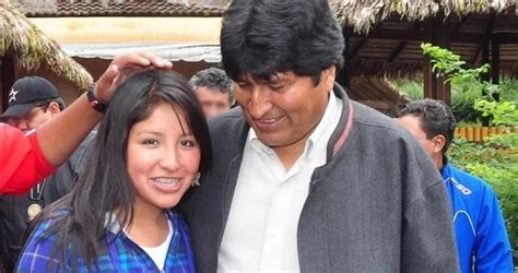 Polémica En Bolivia Porque La Hija De Evo Morales Se Vacunó Antes De