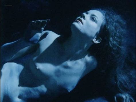 Nude Video Celebs Saskia Brandauer Nude Rubecca Mohamed Nude Sharon Robinson Nude Axel 1988