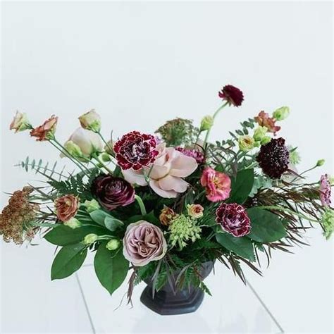 Moody Violet Centerpiece Kit Makes 7 8 Diy Wedding Flower