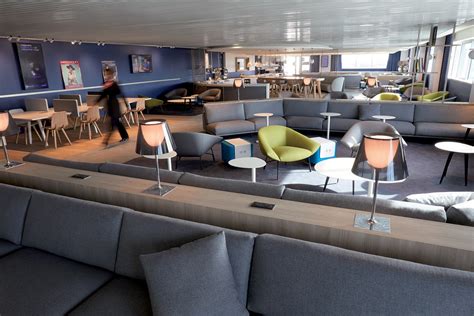 Check spelling or type a new query. Air France mit neuer Lounge am Flughafen Paris-CDG ...