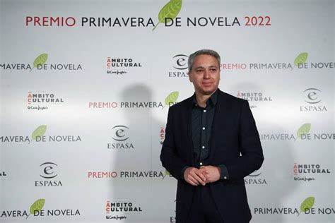 Premio Primavera de Novela lo gana el español Vicente Vallés por su