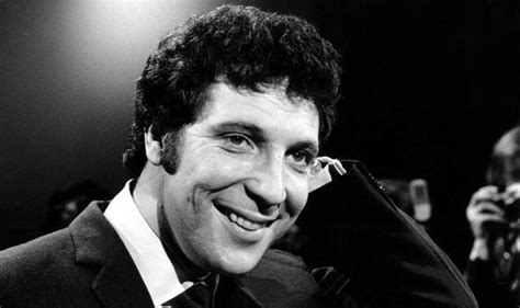 The young new mexican puppeteer · tom jones. Pin by Paulshakespeare on Tom Jones (Fotos) in 2020 | Tom ...