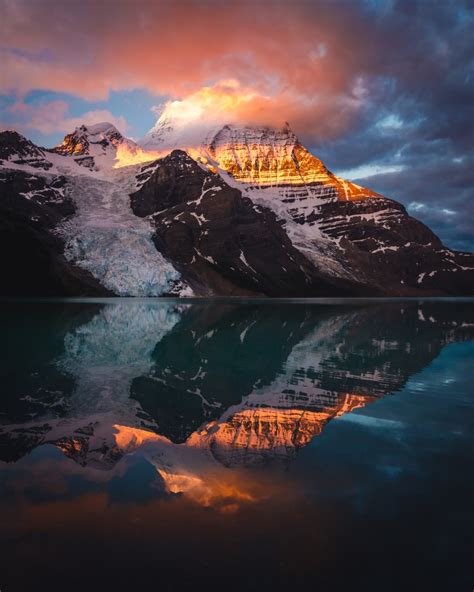 Experience Berg Lake The Best Hike In Canada Tentree