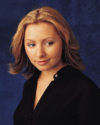 7th Heaven Season 8 Promoshoot Beverley Mitchell Photo 34608135 Fanpop