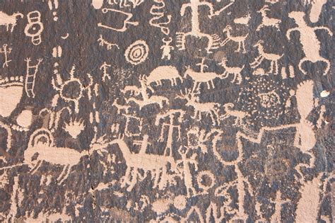 Utah Pictographs Petroglyphs And Rock Art Newspaper Rock Petroglyphs