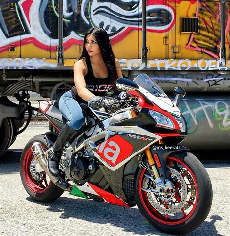 Aprilia Rsv4 Rf Ms Keerati Bikes Girls Motorbike Girl Motorcycle Girl