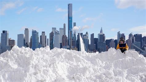 Record Temperature In New York Today Compared To Snow Of 2020