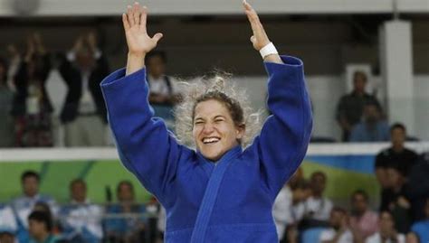 She lives with her parents in tigre, close to the capital city. Río 2016: Judoca argentina Paula Pareto ganó la primera ...