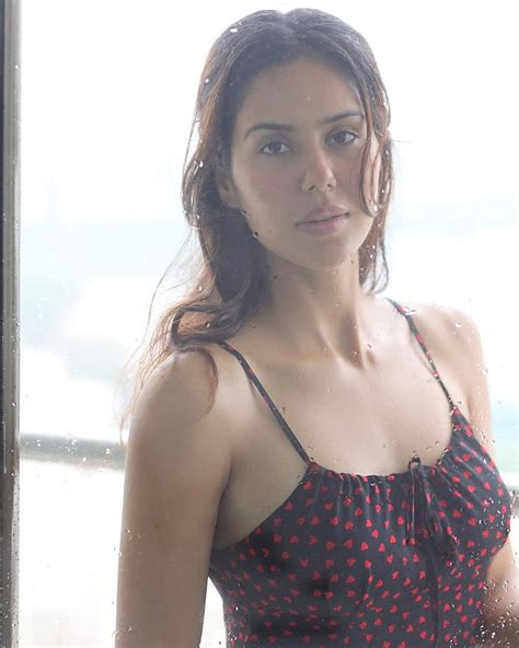 1920x1080px 1080p Free Download Sonam Bajwa Actress Bollywood Hd Phone Wallpaper Peakpx