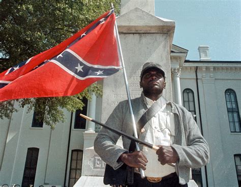 mississippi to investigate death of a black man who raised confederate flag the new york times