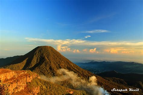 Menakjubkan 30 Gambar Pemandangan Gunung Gede Pangrango ...