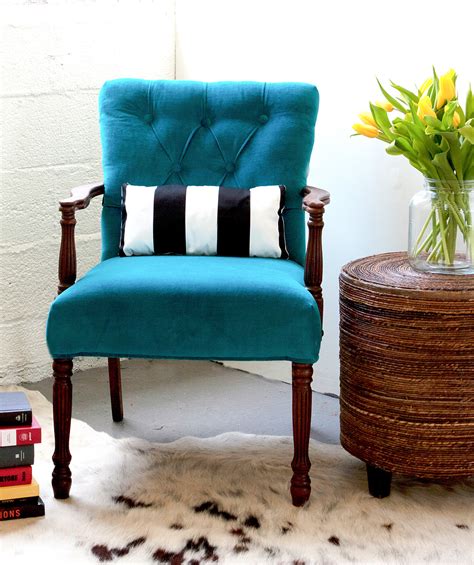 What is chair upholstery and why do you need it? Flipping Furniture | Upholstery Knockouts