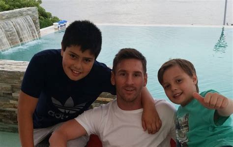 Leo Messi Disfruta Con Su Familia Antes De La Copa América Publimetro