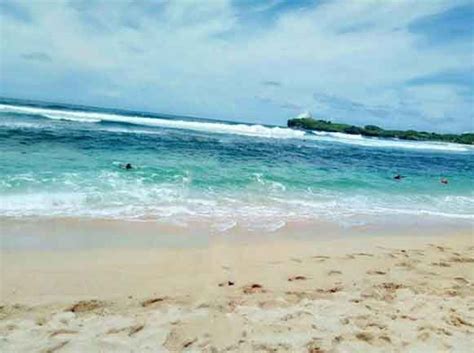 Tarif parkir motor di ancol taman impian ini sebesar rp 15.000, sedangkan mobil rp 25.000. Pantai Krakal - Harga Tiket & Spot Foto Terbaru 2020