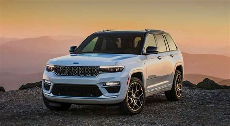 New 2023 Jeep Trackhawk SUV Review Cars Authority