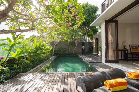 Canggu Circle Villa By Ini Vie Hospitality Updated 2023 Prices And Guest House Reviews Bali
