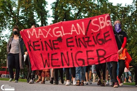 Sie zeigt aber auch, dass femizide in allen gesellschaftsschichten und altersgruppen vorkommen—unabhängig vom wohnort, dem einkommen. Femizide - Morde an Frauen sind keine Einzelfälle! - f ...