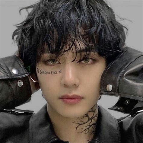 Kim Taehyung's visual is out of this world | Kim taehyung, Bts taehyung, Bts tattoos